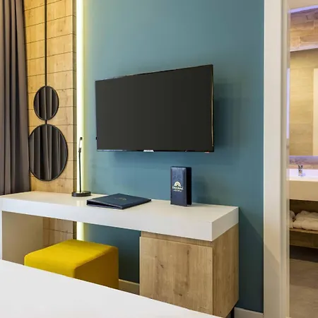 Days & By Wyndham Esenyurt 호텔