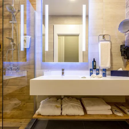 Days & By Wyndham Esenyurt 5*