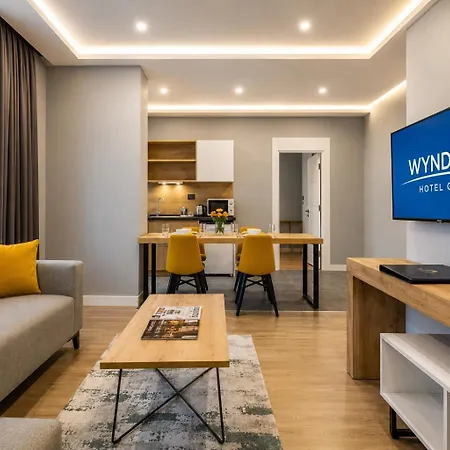 Days & By Wyndham Esenyurt Aparthotel 5*