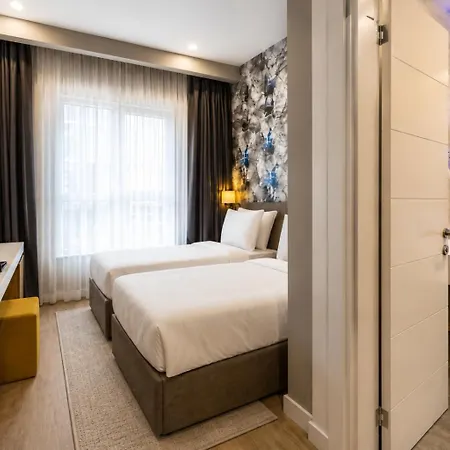 Days & By Wyndham Istanbul